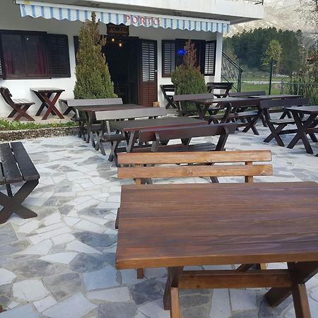 Porto Njegusi A2 Apartment Cetinje Exterior foto